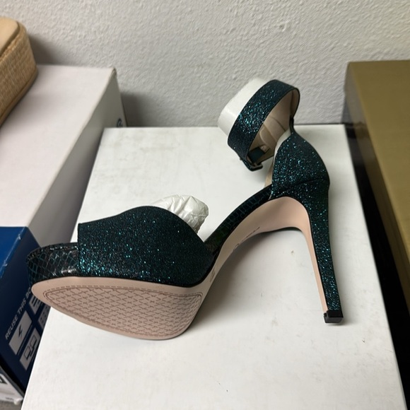 Macy's Elegant Glitter High Heels - Picture 3 of 6